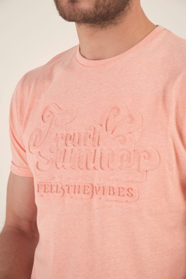 T-Shirt design en relief 91166 – Image 2